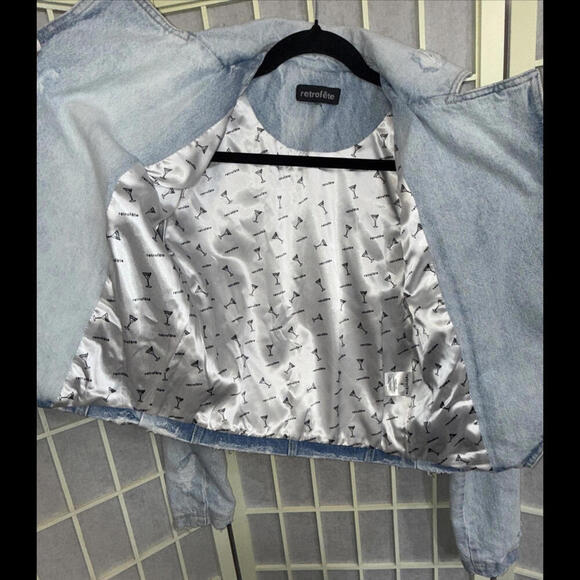 Revolve Retrofête Vivienne Denim Distressed Preppy Designer Jacket SMALL - Picture 7 of 15
